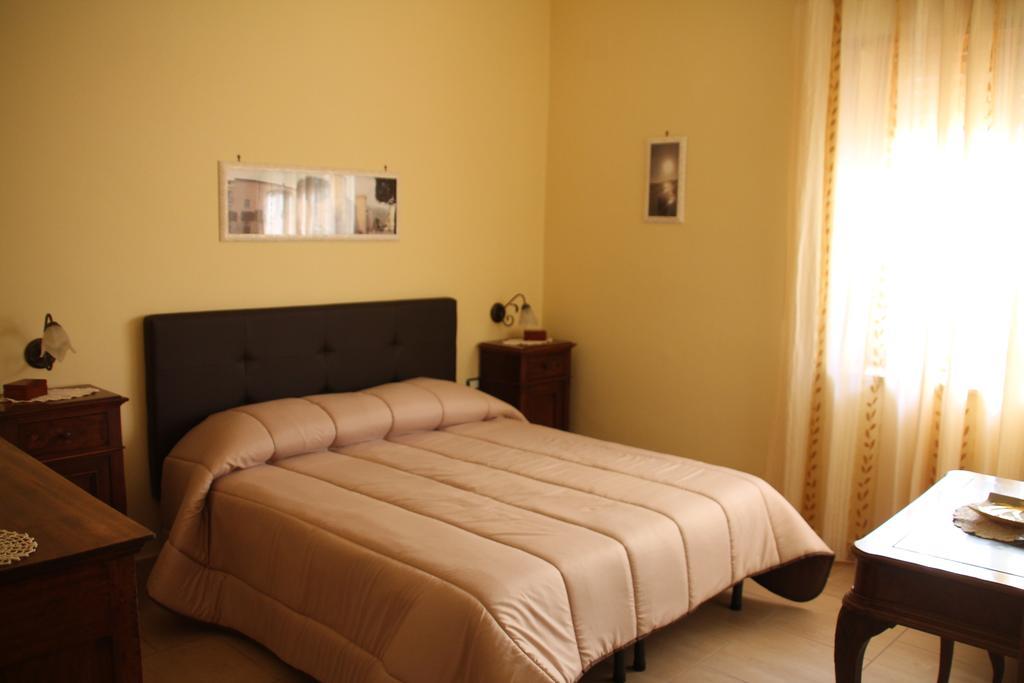 B&B A Casa Di Nonna Fondi Eksteriør bilde