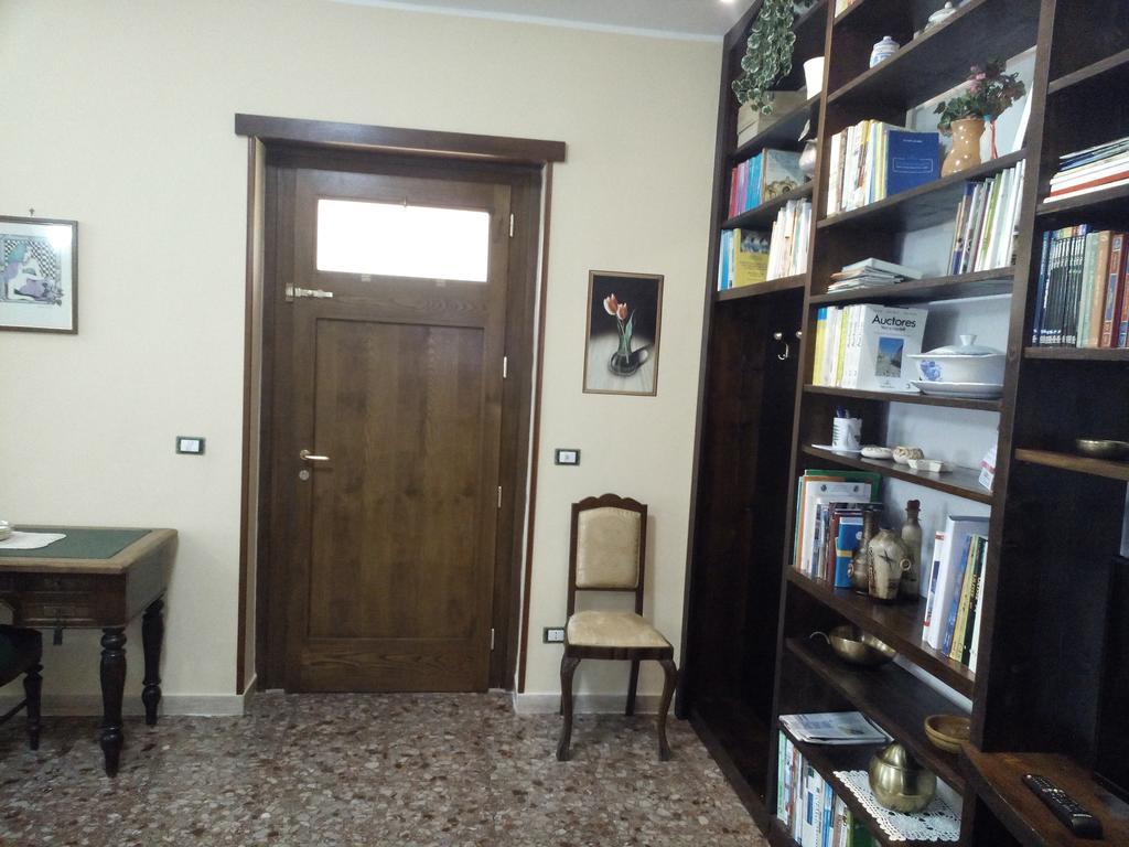 B&B A Casa Di Nonna Fondi Eksteriør bilde