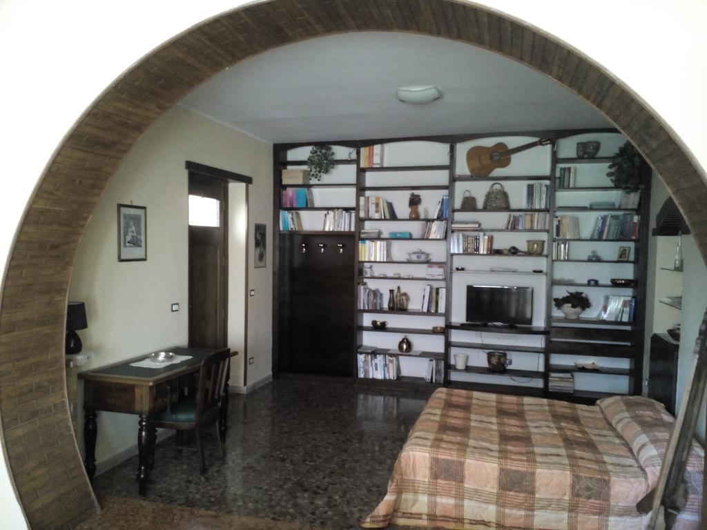 B&B A Casa Di Nonna Fondi Eksteriør bilde